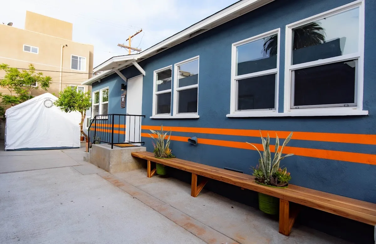 Overland Intensive Outpatient: IOP and PHP Programs