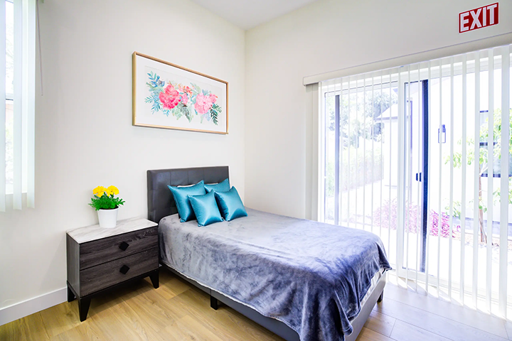 Innervisions Recovery Center LLC