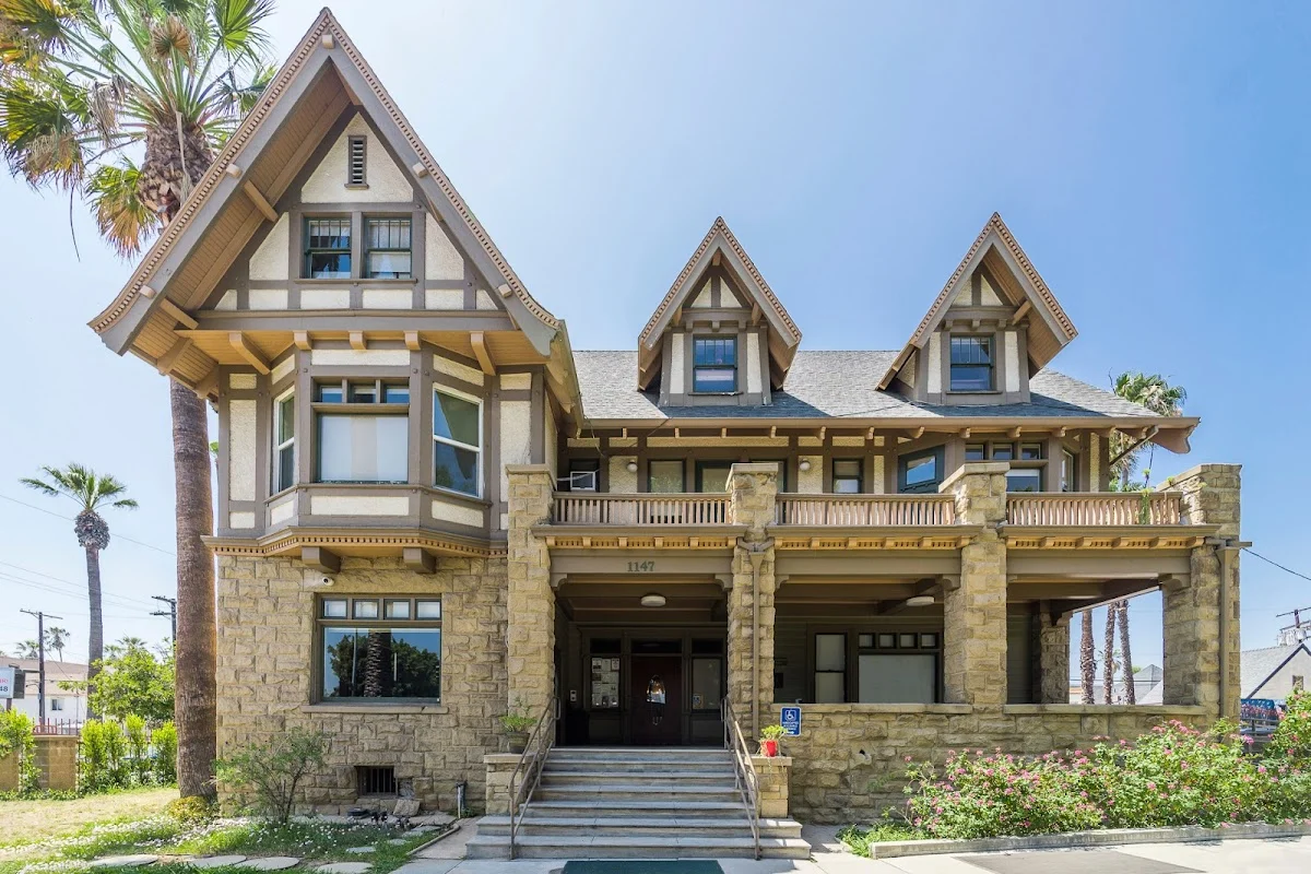 Alcoholism Center For Women