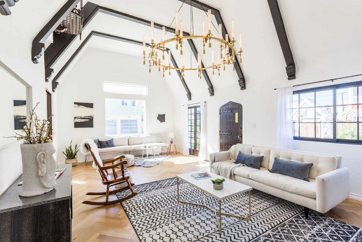 Silicon Beach Treatment Center - Photo 2