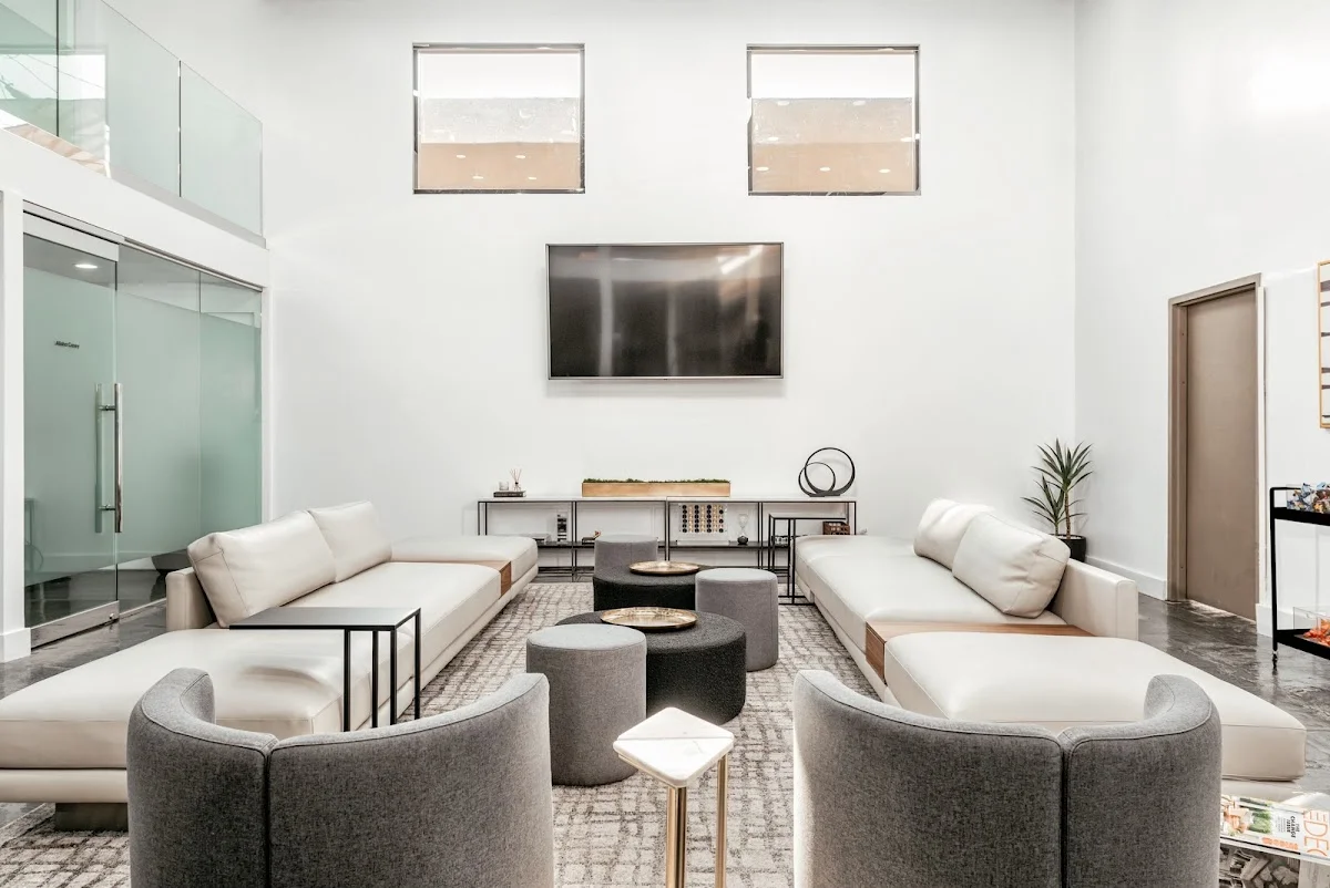 Silicon Beach Treatment Center - Photo 3