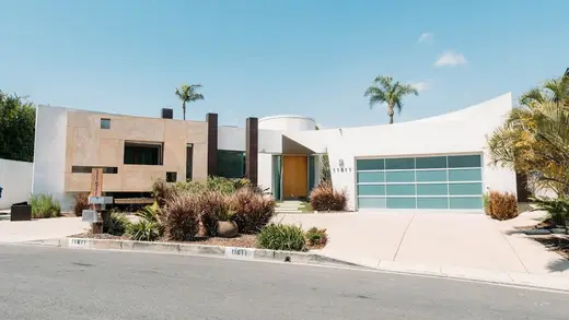 Studio City Recovery Luxury Detox &amp; Rehab facility photo