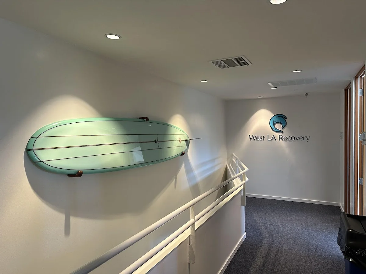 West LA Recovery - Photo 3