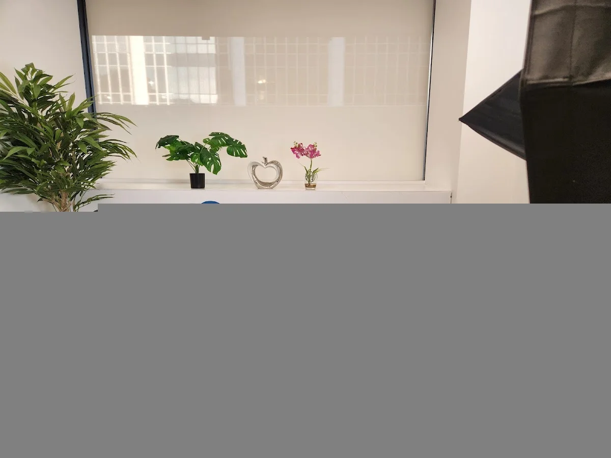 Synergy Empowering Recovery - Detox & Rehab - PHP, IOP & Sober Living Los Angeles - Photo 3