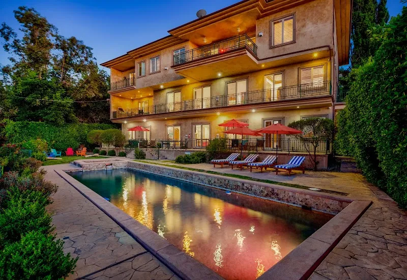 Luxe Recovery | Luxury Rehab & Detox - Photo 5