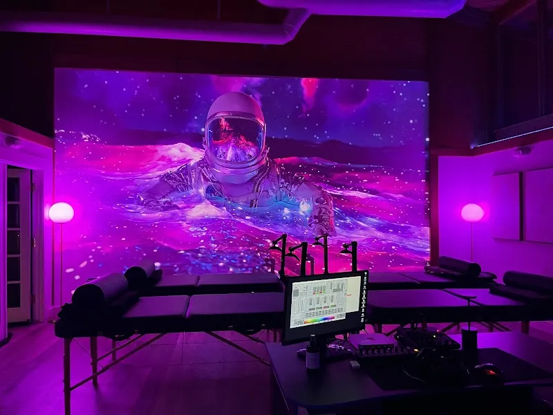 Reality Center - Photo 5