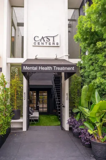 CAST Treatment Centers - Mental Health &amp; Addiction Treatment Center in West Hollywood facility photo