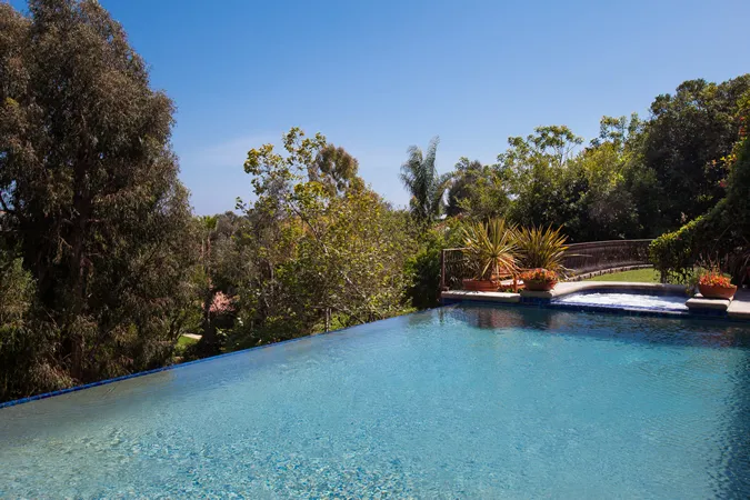 Summer House Sober Living - Photo 2