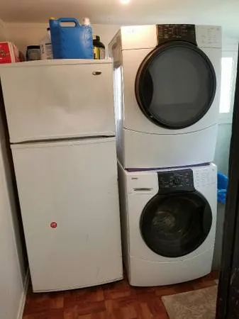 Shangri-La Sober Living - Photo 4