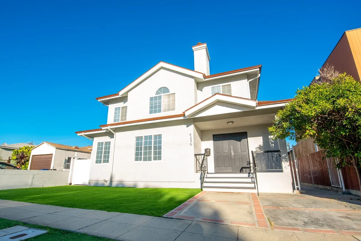 Living Now Sober Living Los Angeles - 照片 5