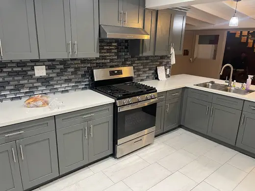 Coast Recovery Sober living Homes &amp; Outpatient Treatment Center North Hollywood - interior photo