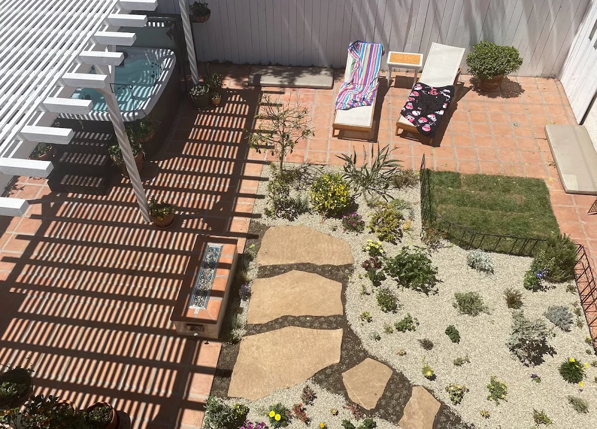 Exterior view of Santamonica sober living home — plants