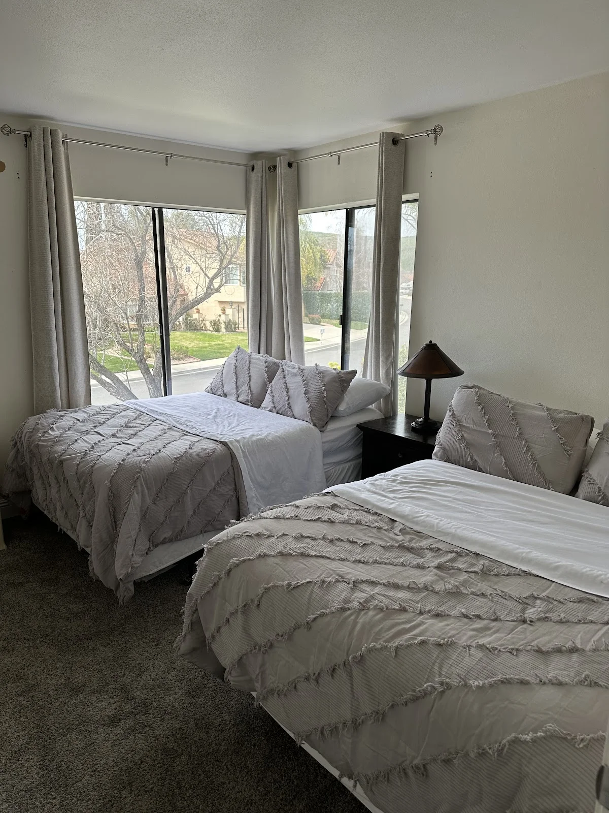 The Oaks House Sober Living - Photo 3