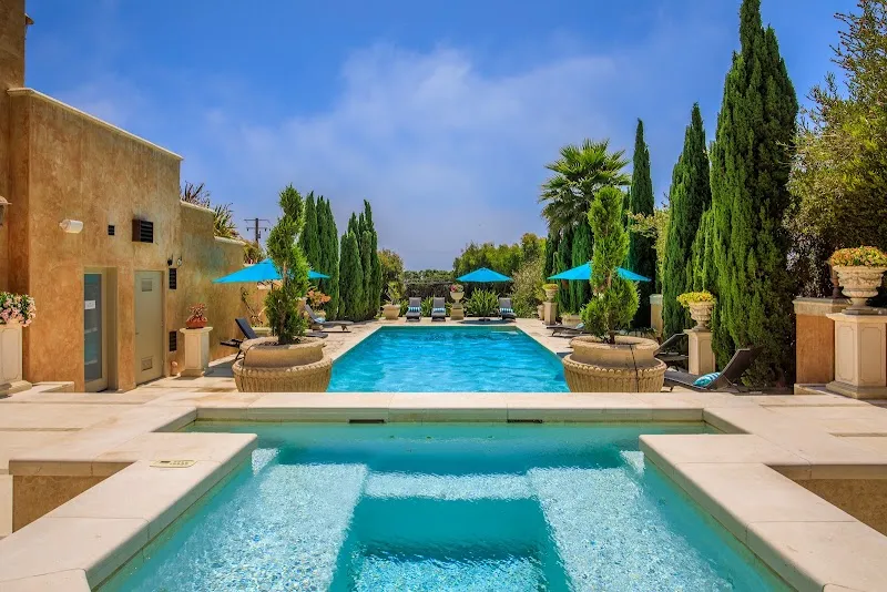 Seasons in Malibu: Luxury Drug, Alcohol & Mental Health Rehab Center - Photo 2