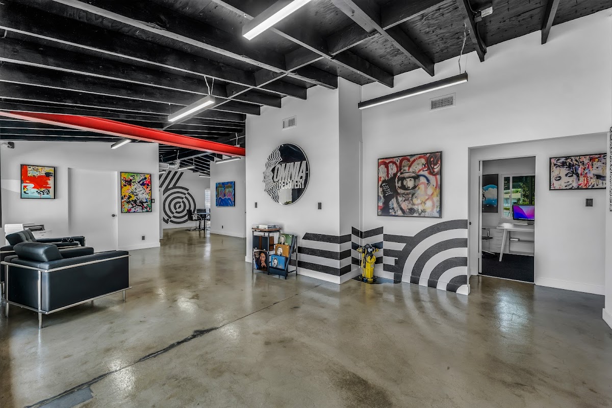 Omnia Recovery | Addiction & Mental Health Treatment Center - Foto 6