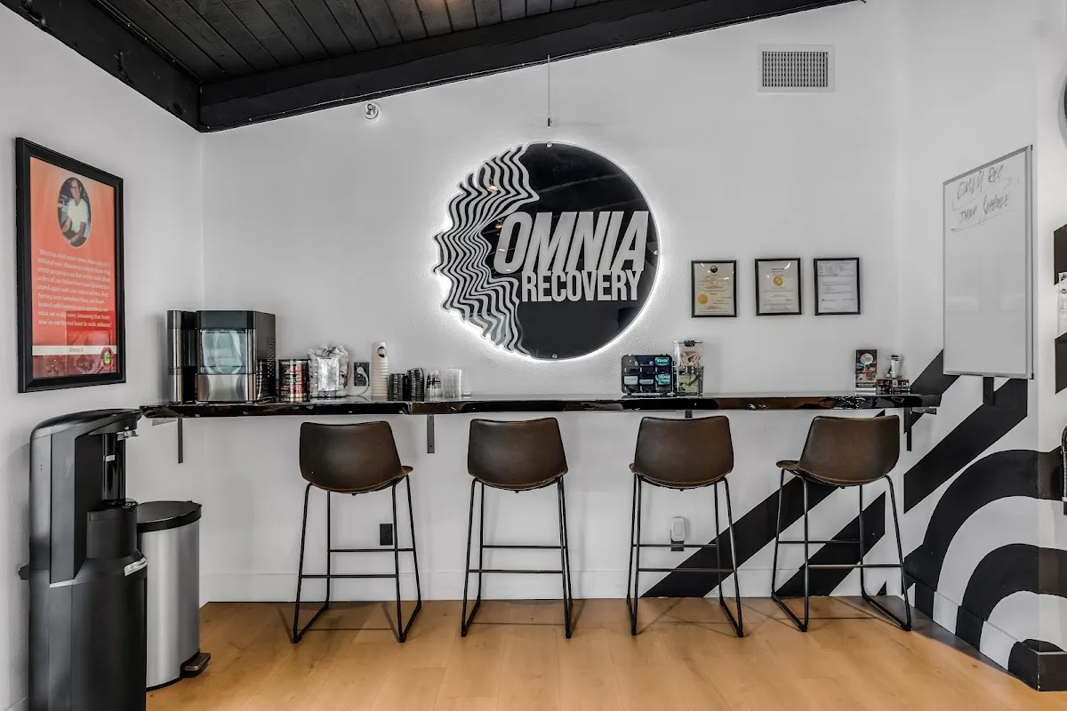 Omnia Recovery | Addiction &amp; Mental Health Treatment Center - interior photo