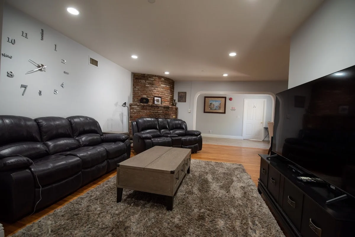 SoberMind Recovery Center - Foto 5