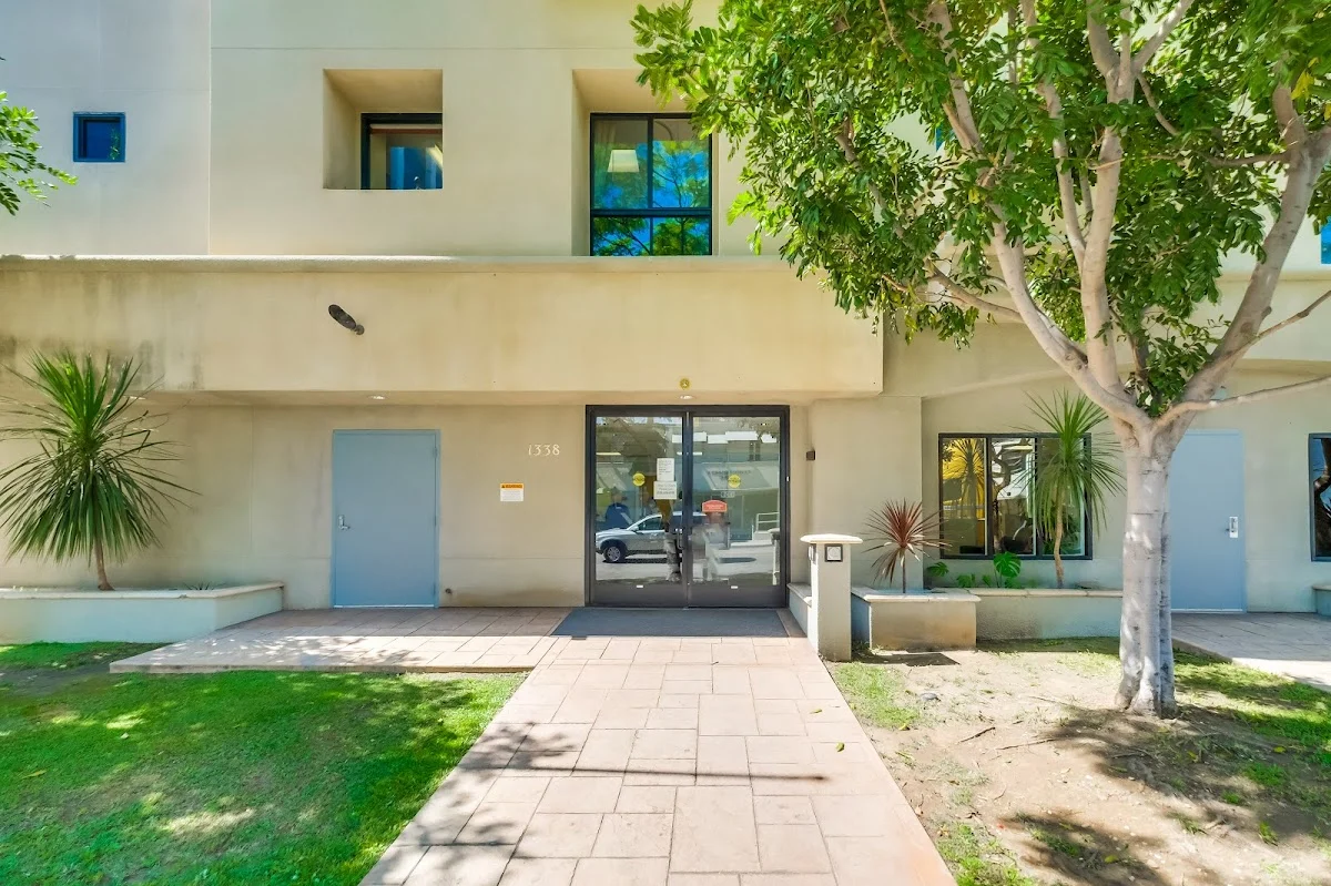 Santa Monica Rehabilitation Center - Photo 3