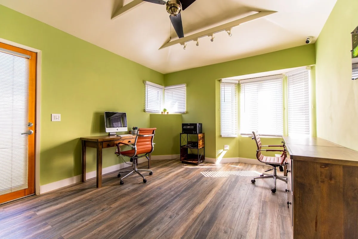 Thrive Treatment - Outpatient Dual Diagnosis Treatment (PHP & IOP) - Photo 2